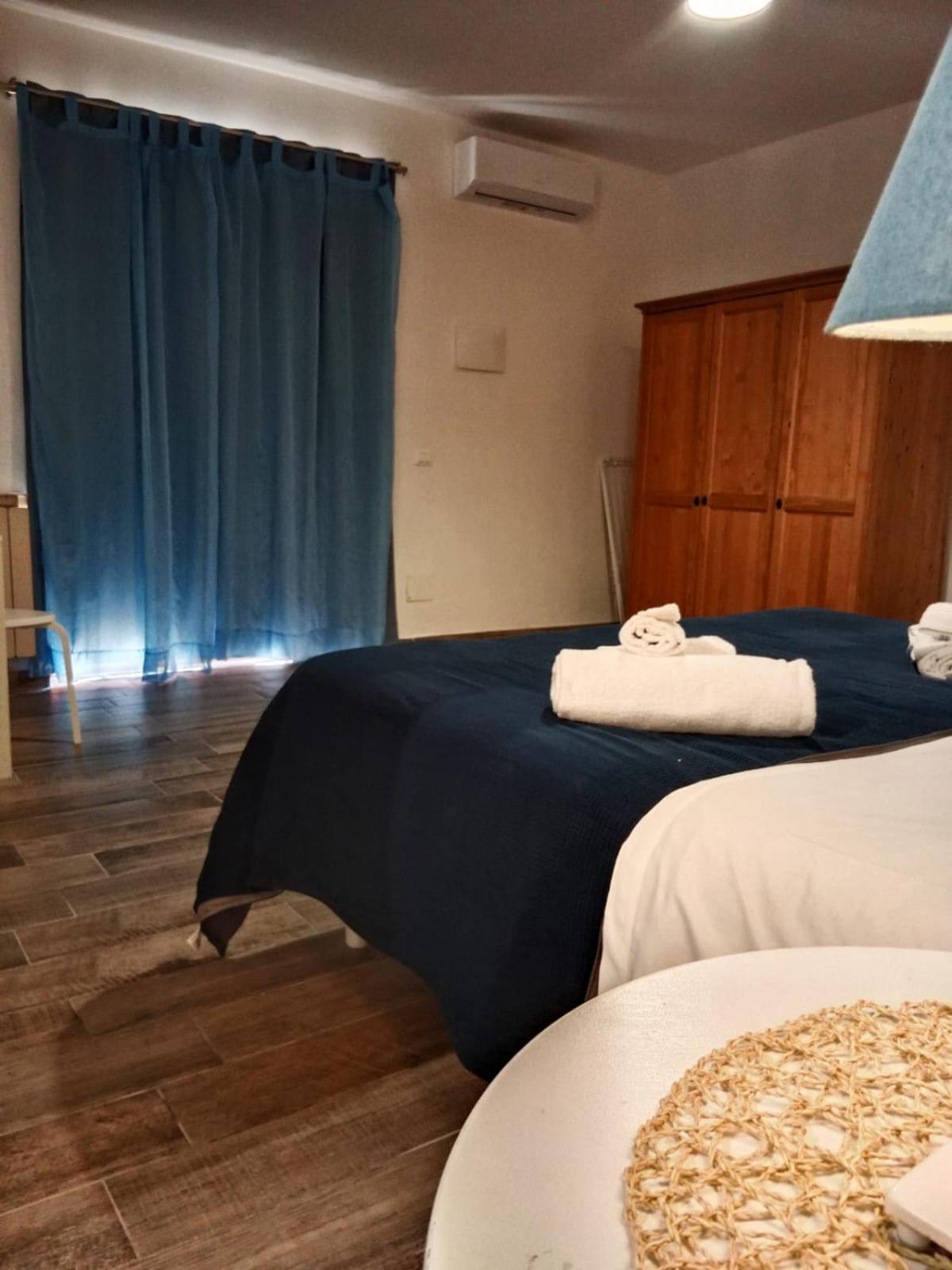Brezza Marina Studios Montesilvano Marina Kültér fotó